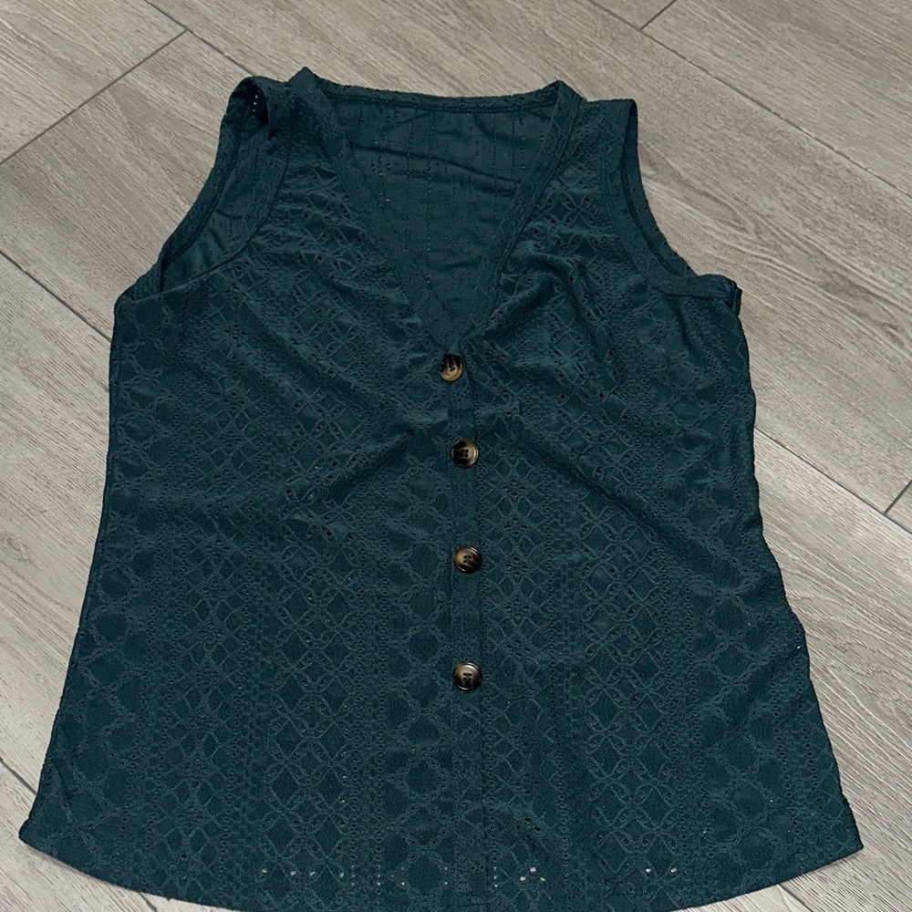 Adorable SHEIN Teal/Green Button-Front Sleeveless Blouse size small